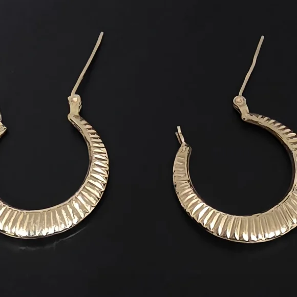 14k Genuine Gold Hoop Earrings Wide Hoop - Picture 5 of 6